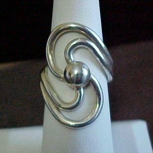 Sterling Silver Contemporary Ring